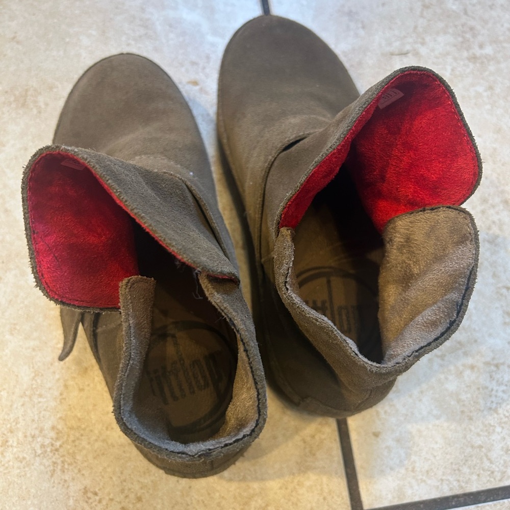 Fit Flop brown booties size 8/39 women's - Picture 5 of 6